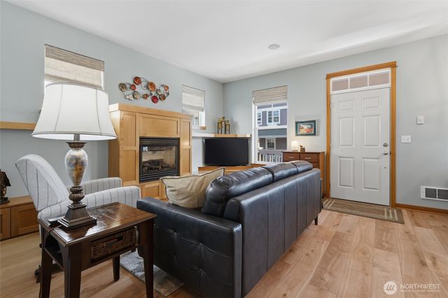 104 NE Whimbrel Lane, Poulsbo, WA 98370