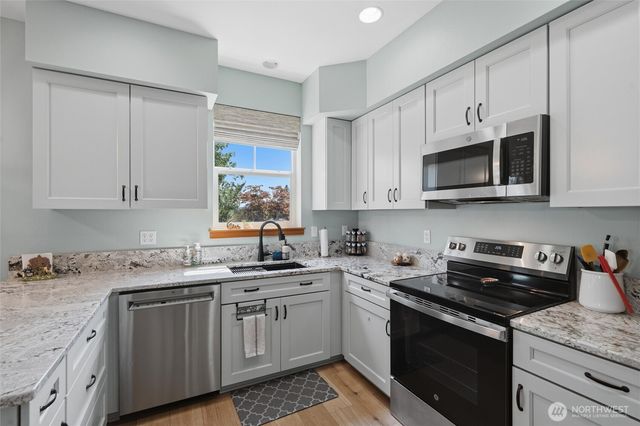 104 NE Whimbrel Lane, Poulsbo, WA 98370
