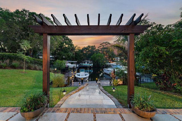 1430 SW Covered Bridge Drive, Palm City, FL 34990