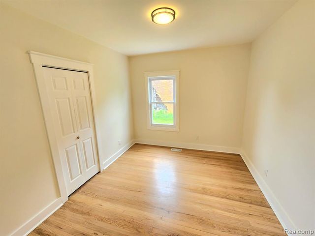 1645 Taylor Street, Detroit, MI 48206