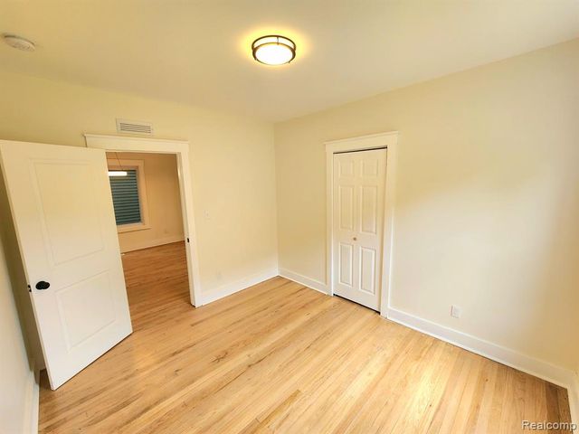 1645 Taylor Street, Detroit, MI 48206