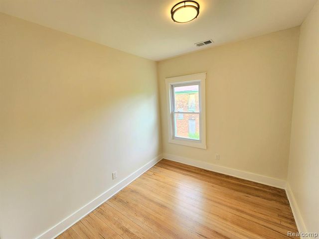 1645 Taylor Street, Detroit, MI 48206