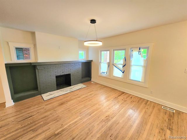 1645 Taylor Street, Detroit, MI 48206