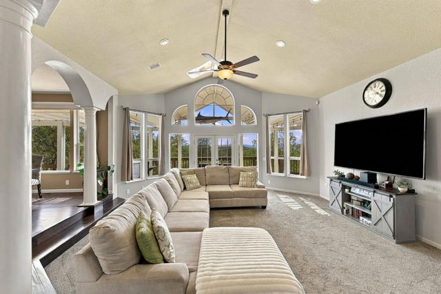 4770 Feldspar Ln, Placerville, CA 95667
