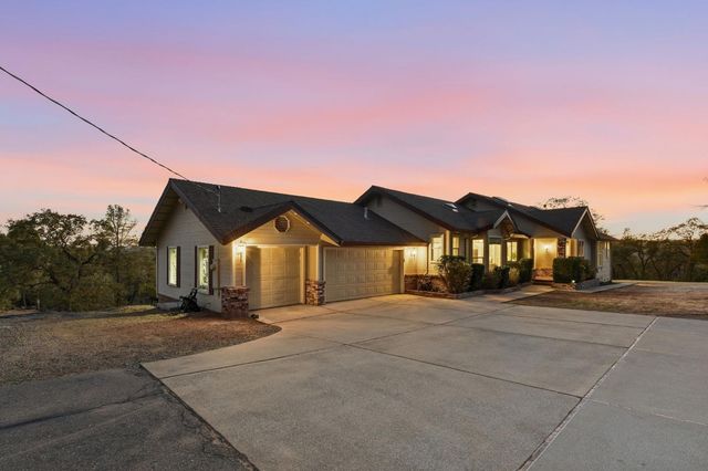 4770 Feldspar Ln, Placerville, CA 95667