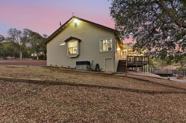 4770 Feldspar Ln, Placerville, CA 95667