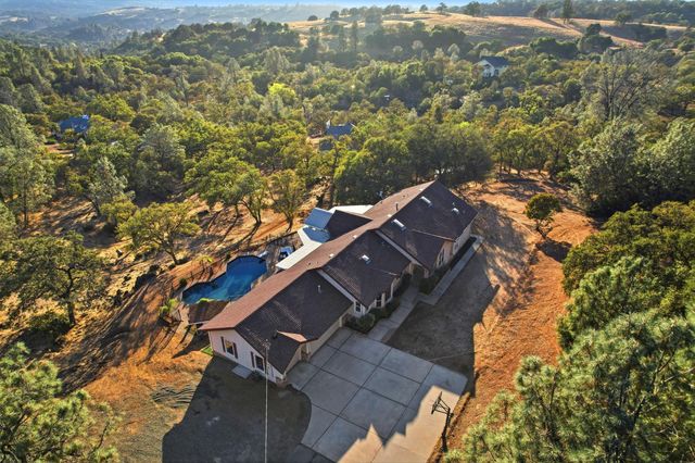 4770 Feldspar Ln, Placerville, CA 95667
