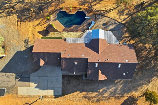 4770 Feldspar Ln, Placerville, CA 95667