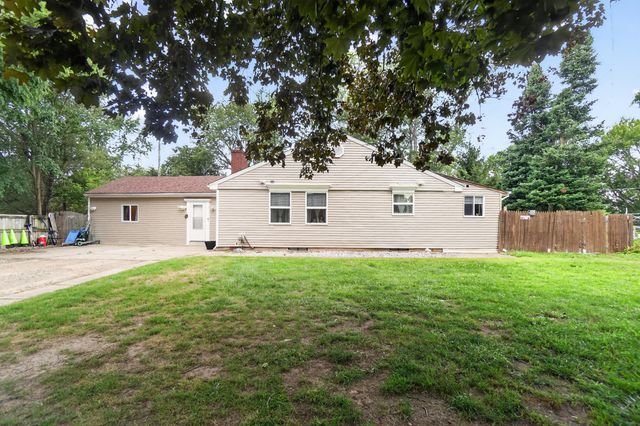 6140 Pinckney Road, Putnam Twp, MI 48169