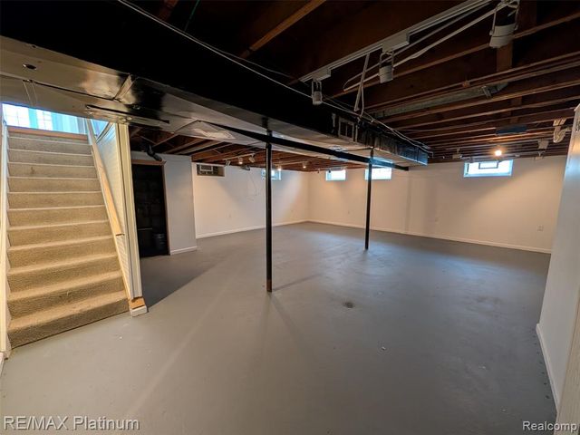 29965 Westfield Street, Livonia, MI 48150