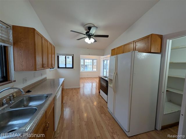 29965 Westfield Street, Livonia, MI 48150