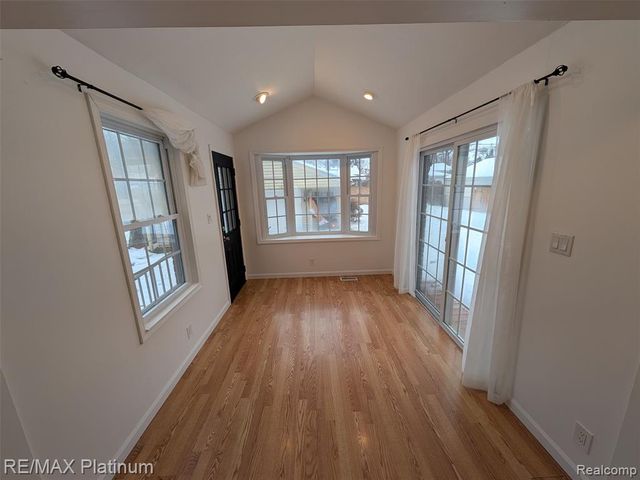 29965 Westfield Street, Livonia, MI 48150