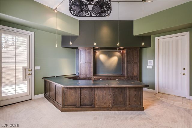 71 Cascade Creek Lane, Las Vegas, NV 89113