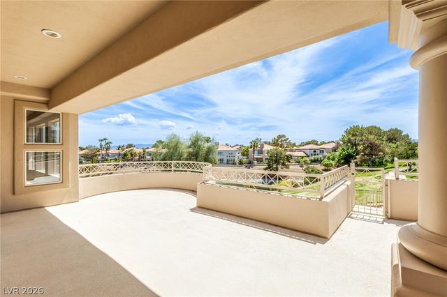 71 Cascade Creek Lane, Las Vegas, NV 89113