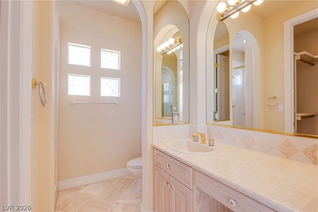 71 Cascade Creek Lane, Las Vegas, NV 89113