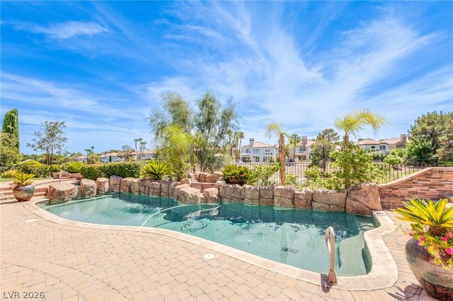 71 Cascade Creek Lane, Las Vegas, NV 89113
