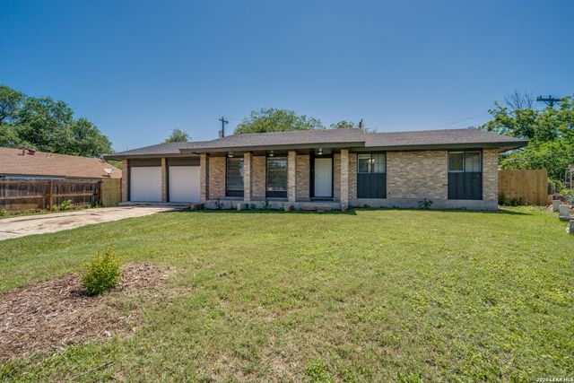 4240 CHESTNUTHILL DR, San Antonio, TX 78218