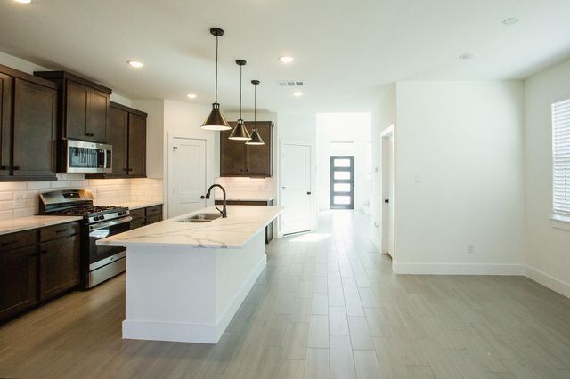 21134 Garden Palm Drive, Cypress, TX 77433