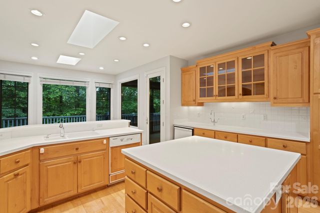 132 Berry Creek Drive, Flat Rock, NC 28731