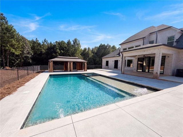 214 Coastline Road, Fayetteville, GA 30214