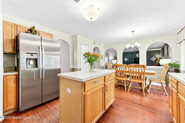 2186 Spring Creek Circle NE, Palm Bay, FL 32905