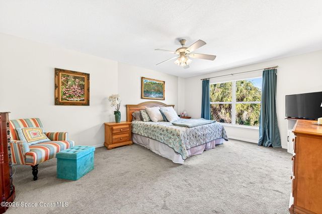 2186 Spring Creek Circle NE, Palm Bay, FL 32905