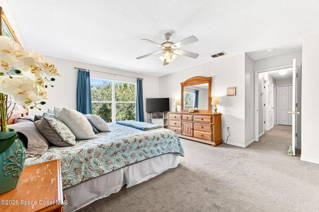 2186 Spring Creek Circle NE, Palm Bay, FL 32905