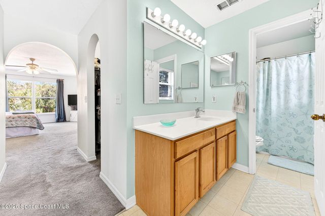 2186 Spring Creek Circle NE, Palm Bay, FL 32905