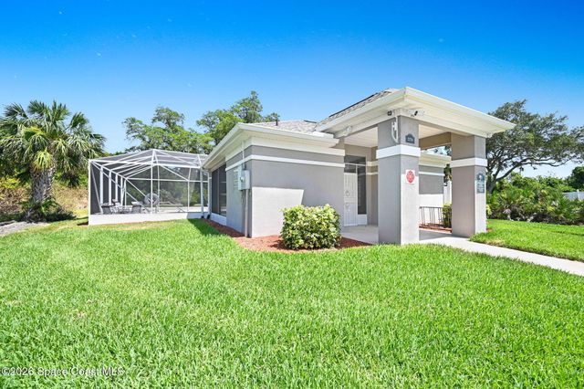 2186 Spring Creek Circle NE, Palm Bay, FL 32905