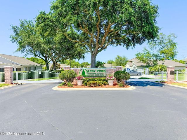 2186 Spring Creek Circle NE, Palm Bay, FL 32905