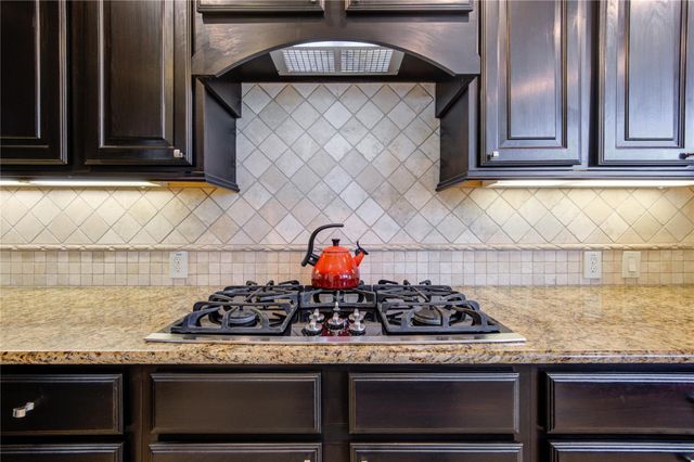 27821 Pinpoint Crossing Drive, Katy, TX 77494
