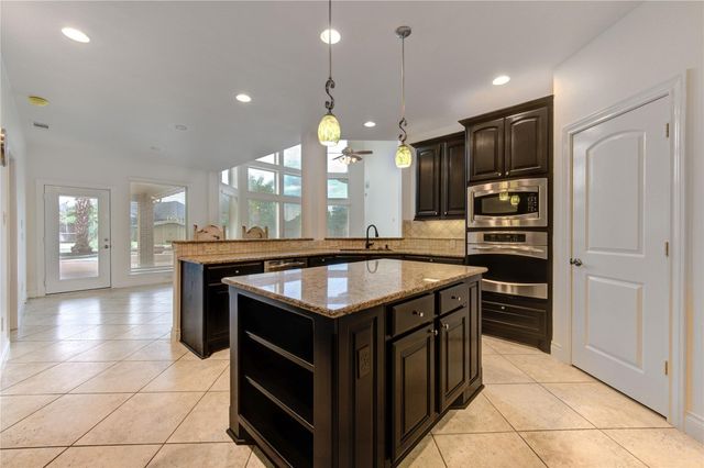 27821 Pinpoint Crossing Drive, Katy, TX 77494