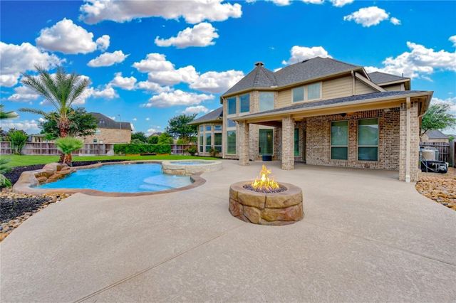 27821 Pinpoint Crossing Drive, Katy, TX 77494