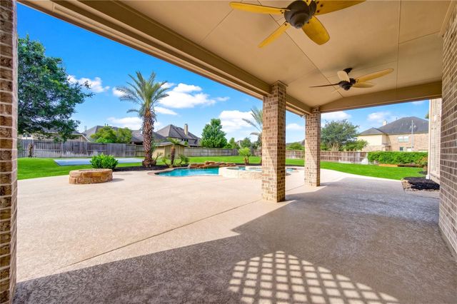 27821 Pinpoint Crossing Drive, Katy, TX 77494