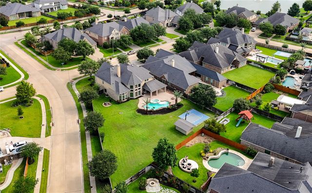 27821 Pinpoint Crossing Drive, Katy, TX 77494