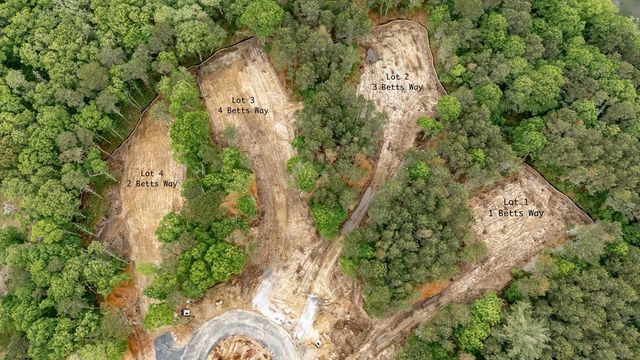 4 Betts Way, Falmouth, MA 02536