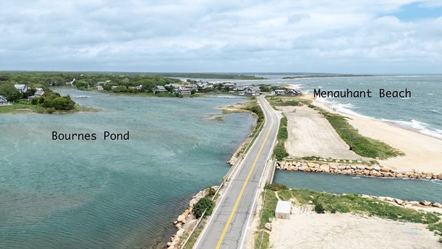 4 Betts Way, Falmouth, MA 02536