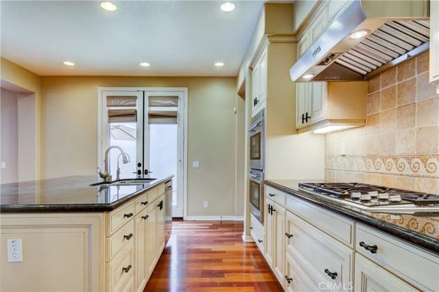 31 Twin Gables, Irvine, CA 92620