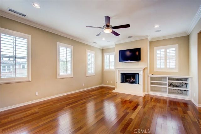 31 Twin Gables, Irvine, CA 92620