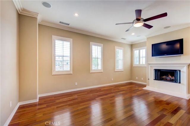 31 Twin Gables, Irvine, CA 92620