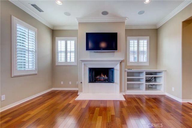 31 Twin Gables, Irvine, CA 92620
