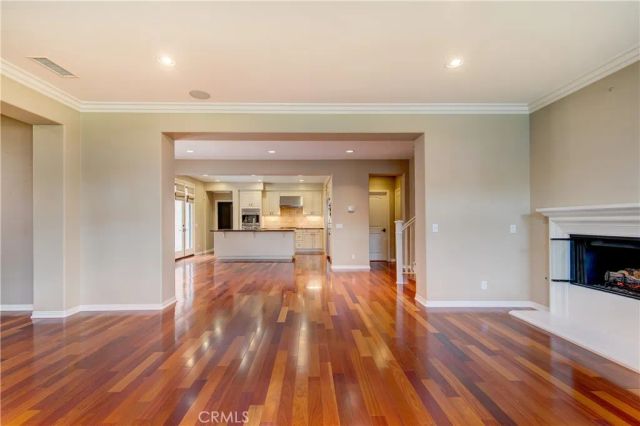 31 Twin Gables, Irvine, CA 92620