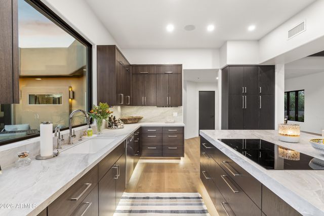 10046 E HIDDEN VALLEY Road, Scottsdale, AZ 85262