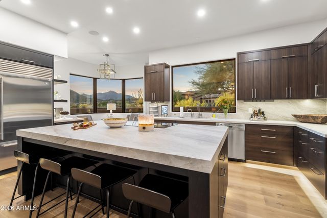 10046 E HIDDEN VALLEY Road, Scottsdale, AZ 85262