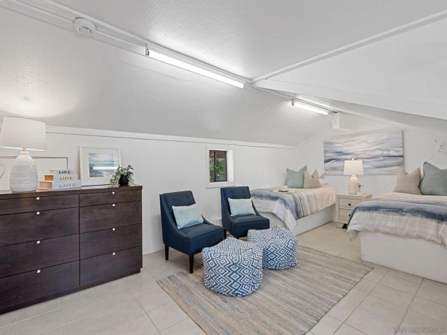 2696 Caminito Prado, La Jolla, CA 92037