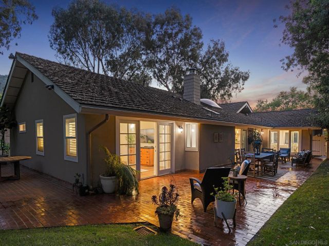 2696 Caminito Prado, La Jolla, CA 92037