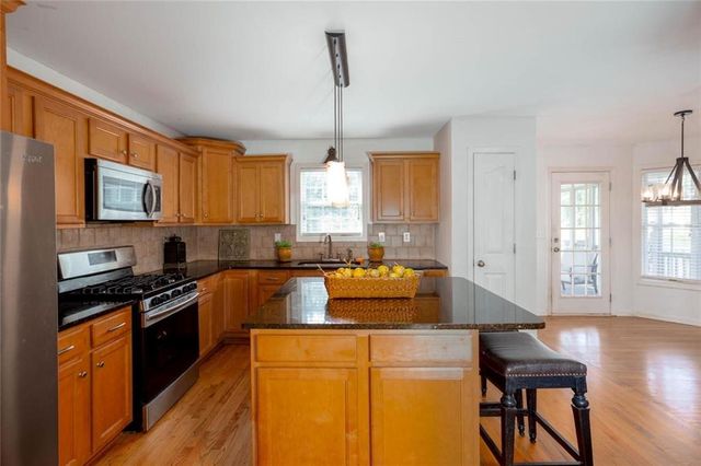169 Dunleith Drive, Dallas, GA 30132