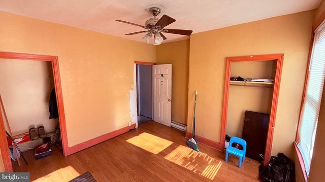 3037 N ORKNEY ST, Philadelphia, PA 19133