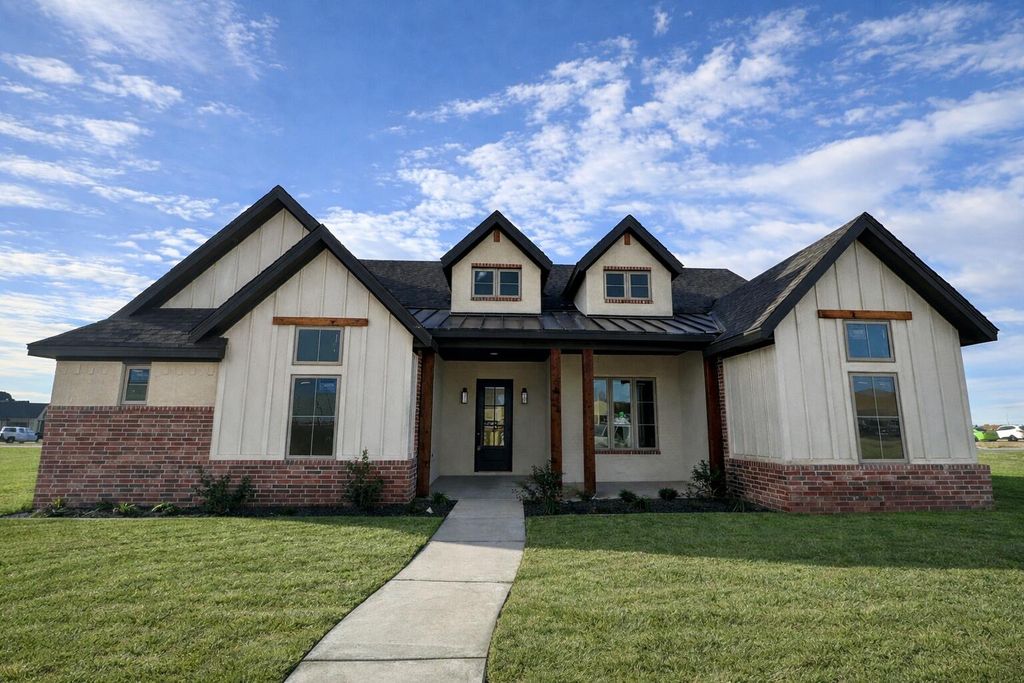 6913 44th Street, Lubbock, TX 79407