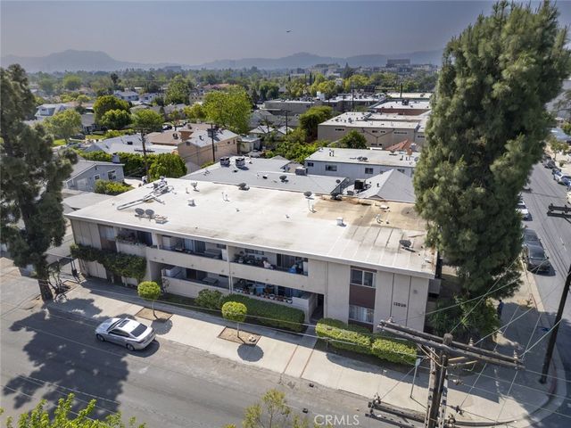 12020 Hamlin Street, North Hollywood, CA 91606